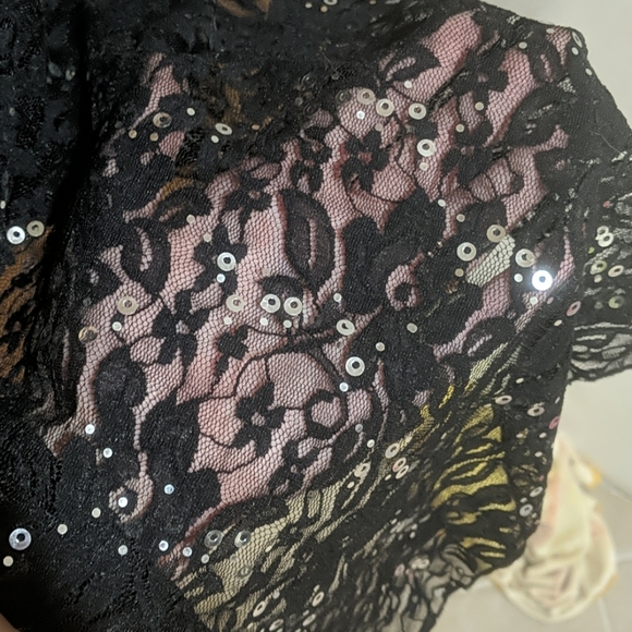 Black blouse with attached lace sequin cardigan - Picture 3 of 3